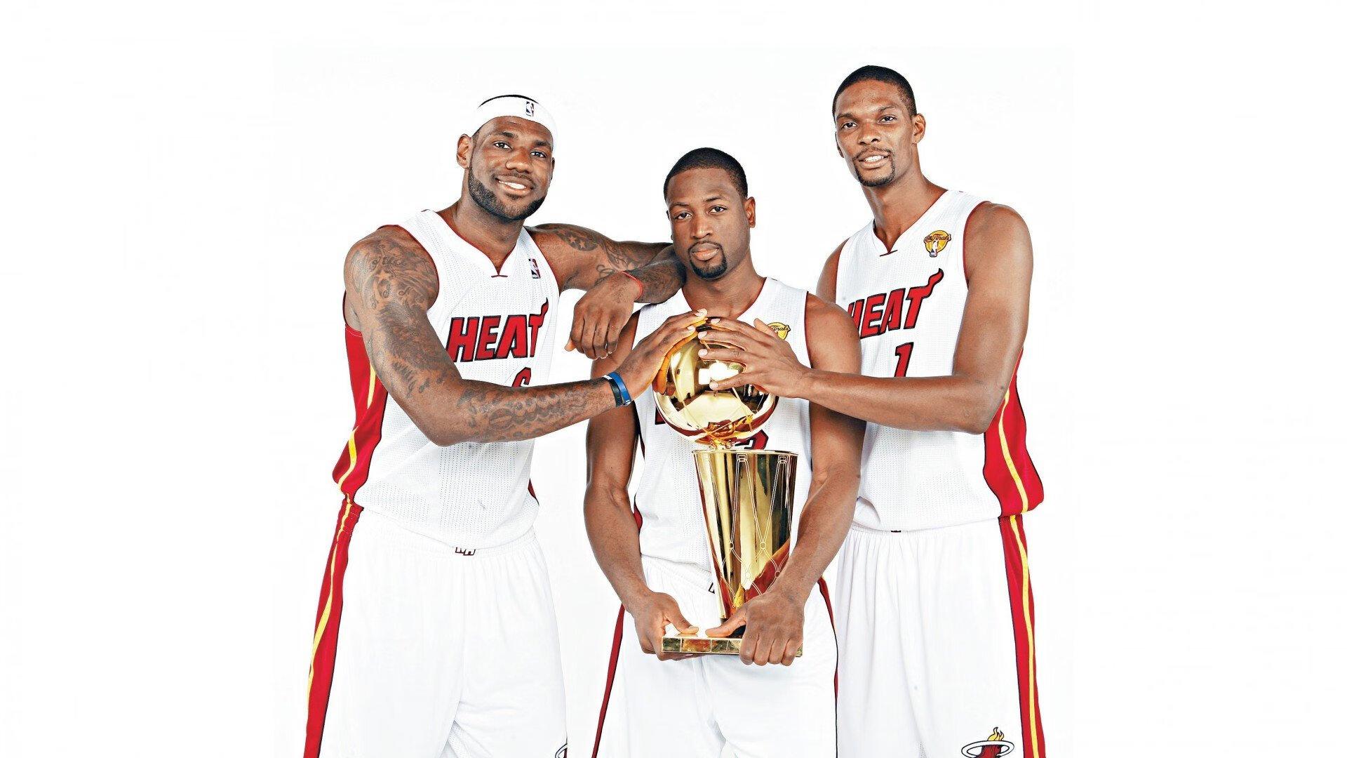 火箭22记三分射懵马刺 老板点赞,最棒的一场球!