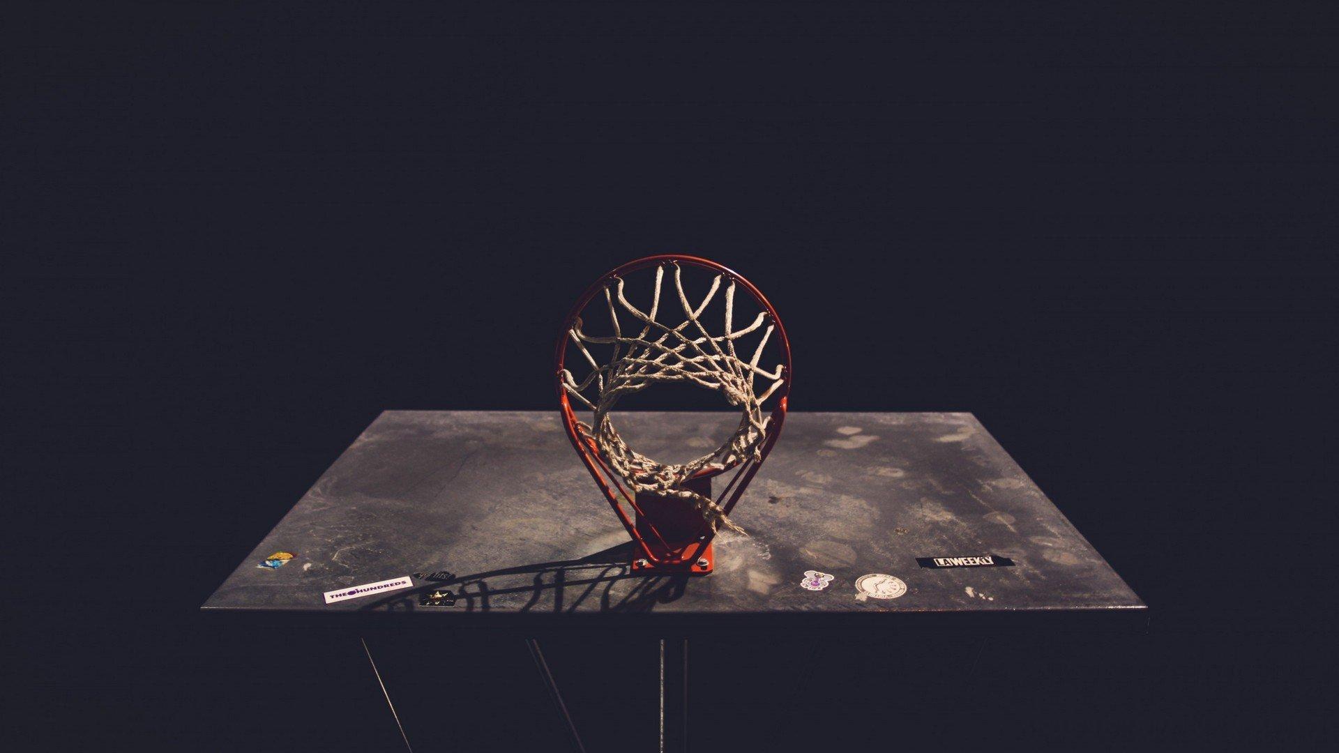 拉比西埃压哨绝杀尼克斯 鹈鹕豪取八连胜强势领跑西部